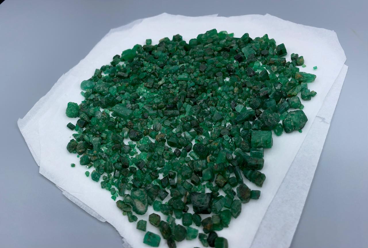 Emerald Swat Rough LOT 700+ Carats