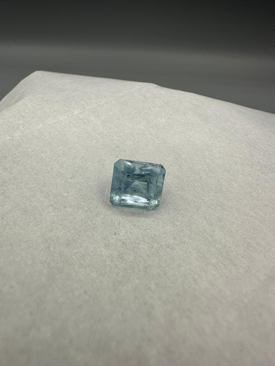 Aquamarine 5.70 Carats